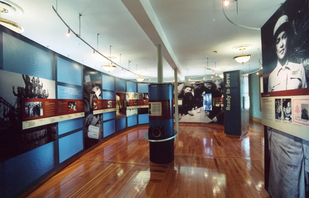 Fort Des Moines Museum & Education Center, Interpretive