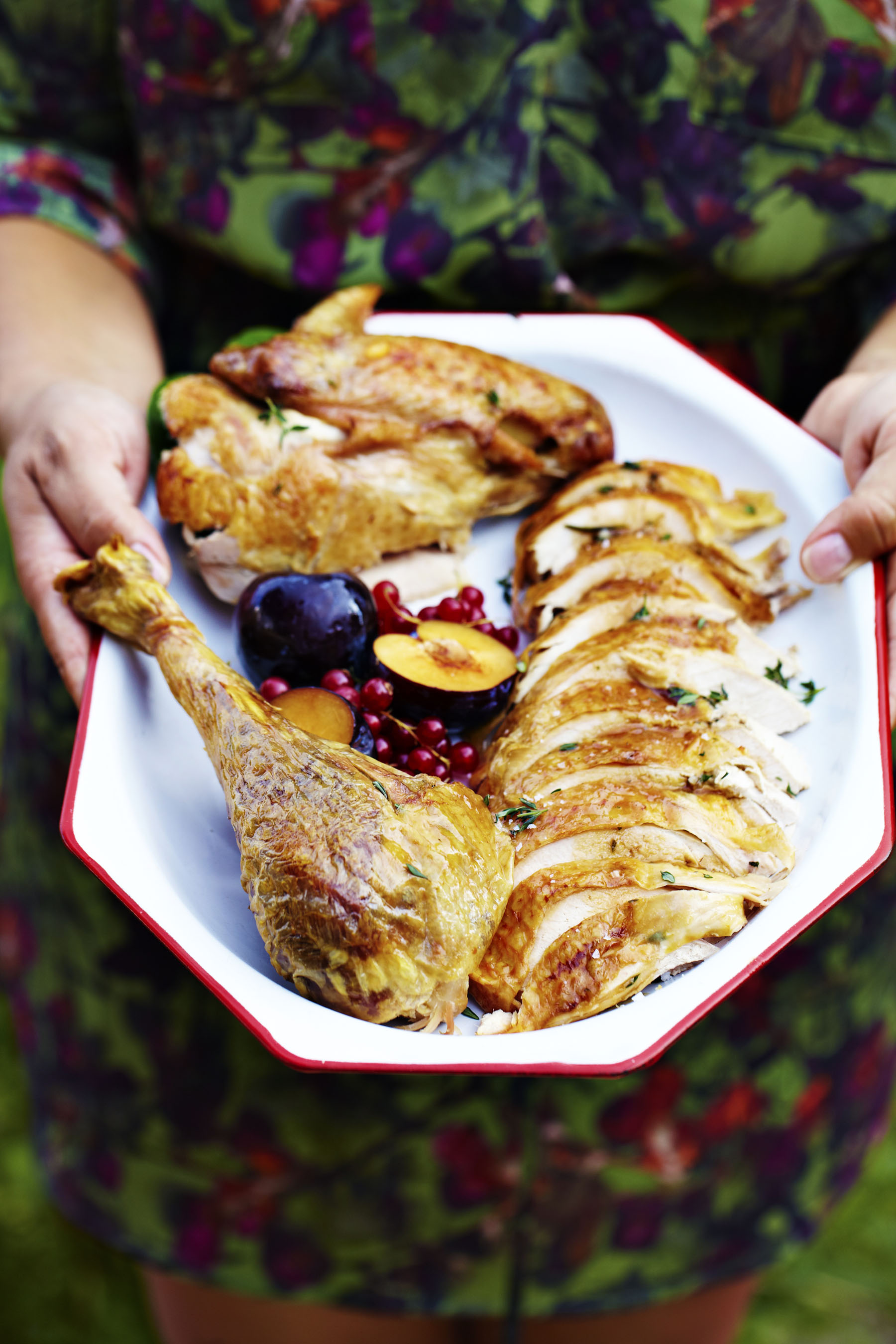 Full Cooked Turkey_platter.jpg