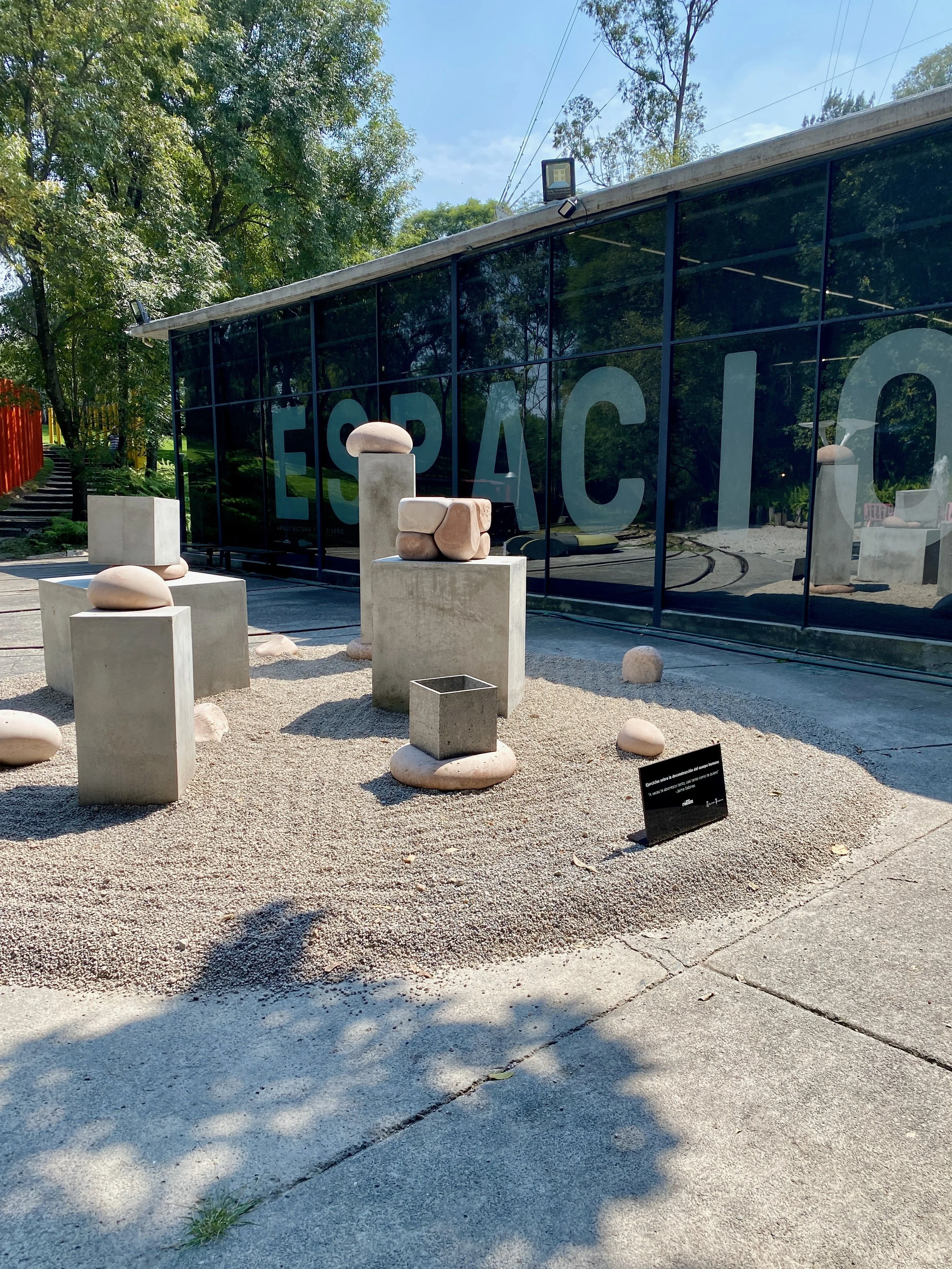 Pata de Perro - Inédito: Mexico Design Week 2022