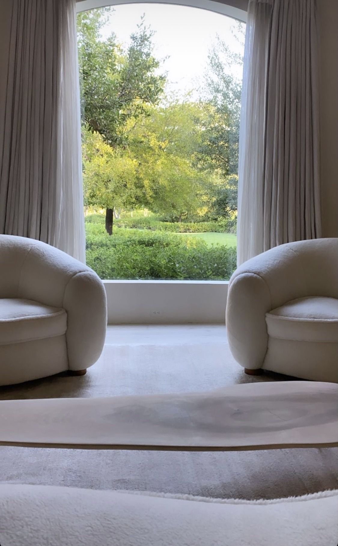 Window Treatments 101 Sheer Draperies with Arched Windows Interior