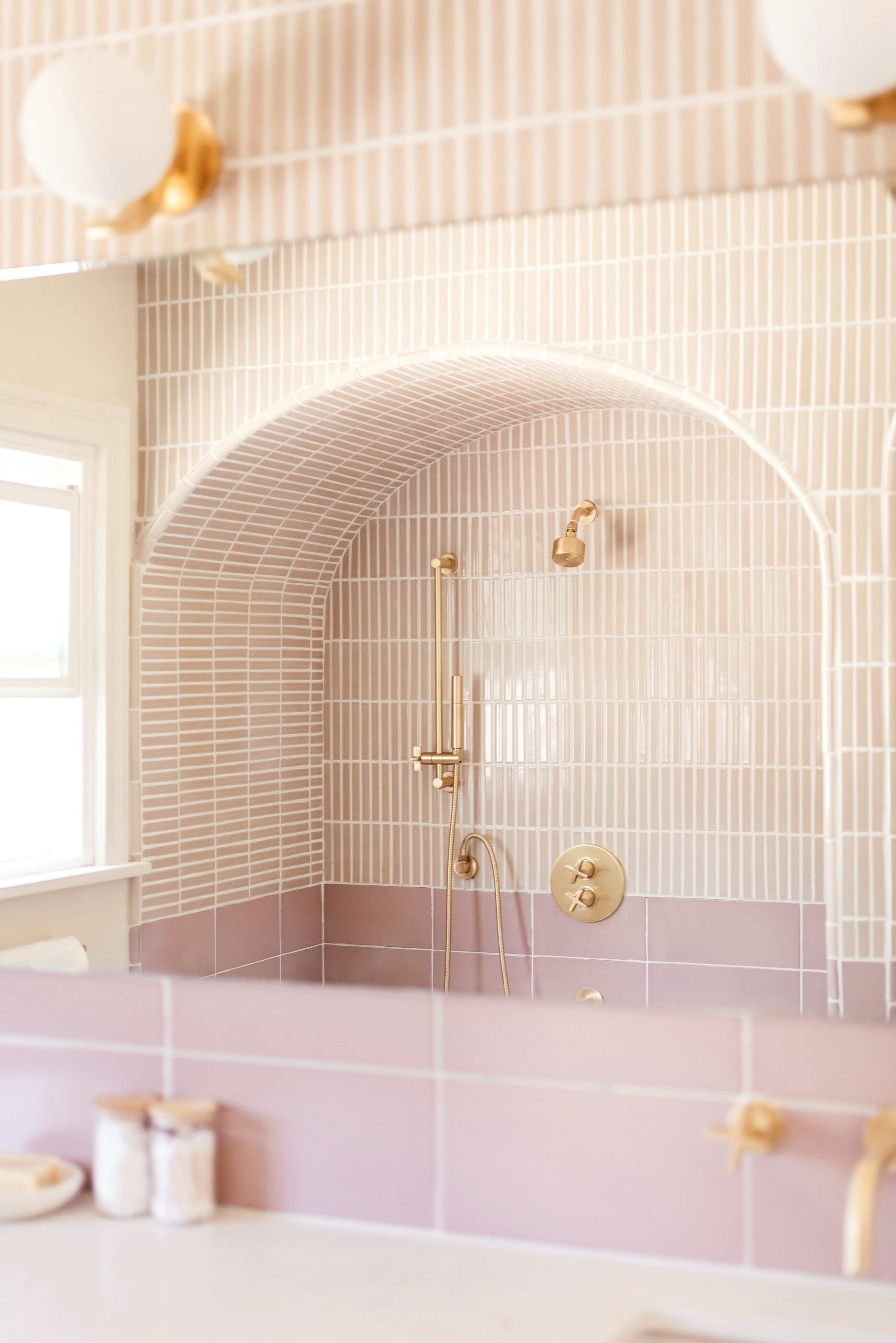 Inside a Los Angeles Bathroom That Got a Retro Remodel.jpeg