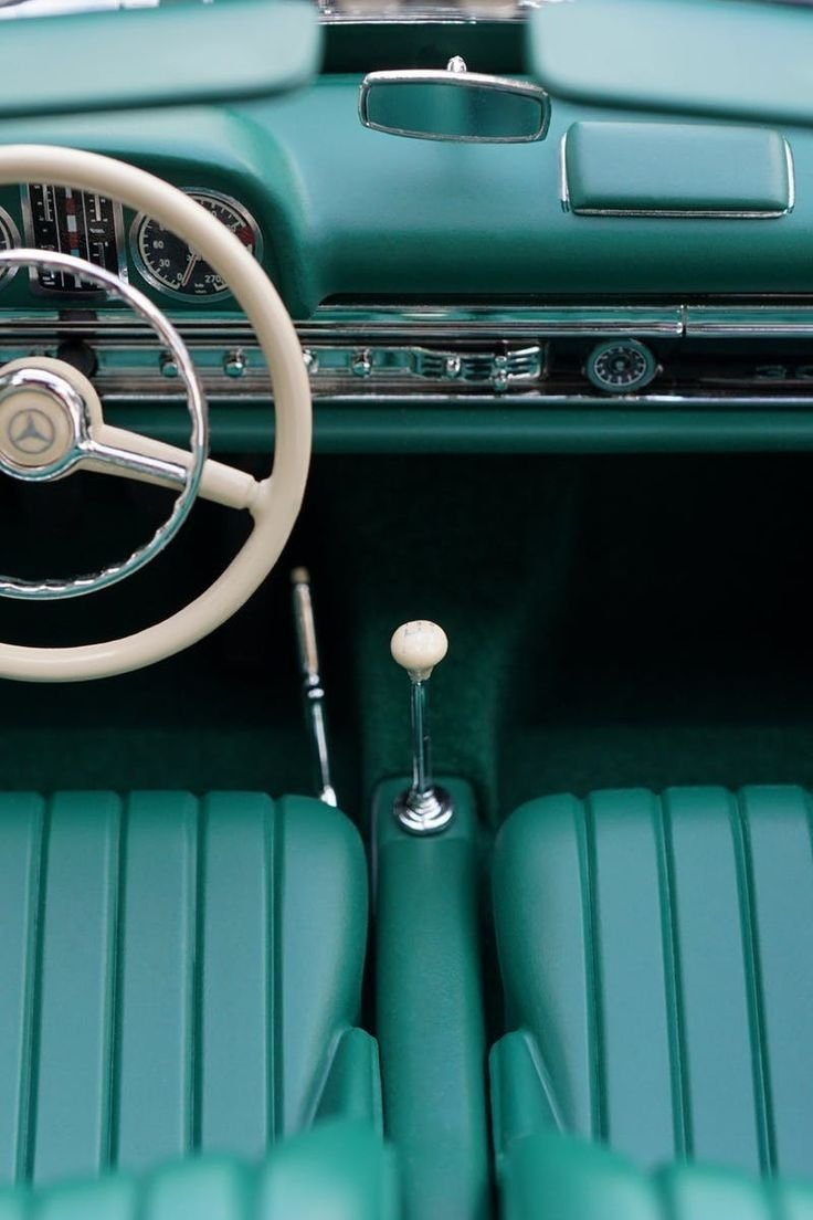 Forrest_Glover_Design_Home_Decor_Blog_Trends_Fall_2025_Early_Look_Interior_Design_Trends_Color_Calypso_Teal_Paint_Color_(15).jpeg
