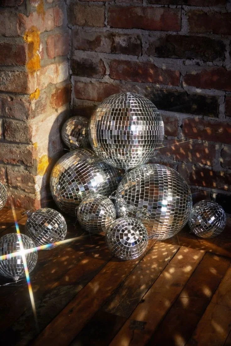 Forrest_Glover_Design_Holiday_Trends_2023_Home_Decor_Interior_Design_Disco_Ball_Christmas_modern-unique-Christmas-tree_home decor.jpeg