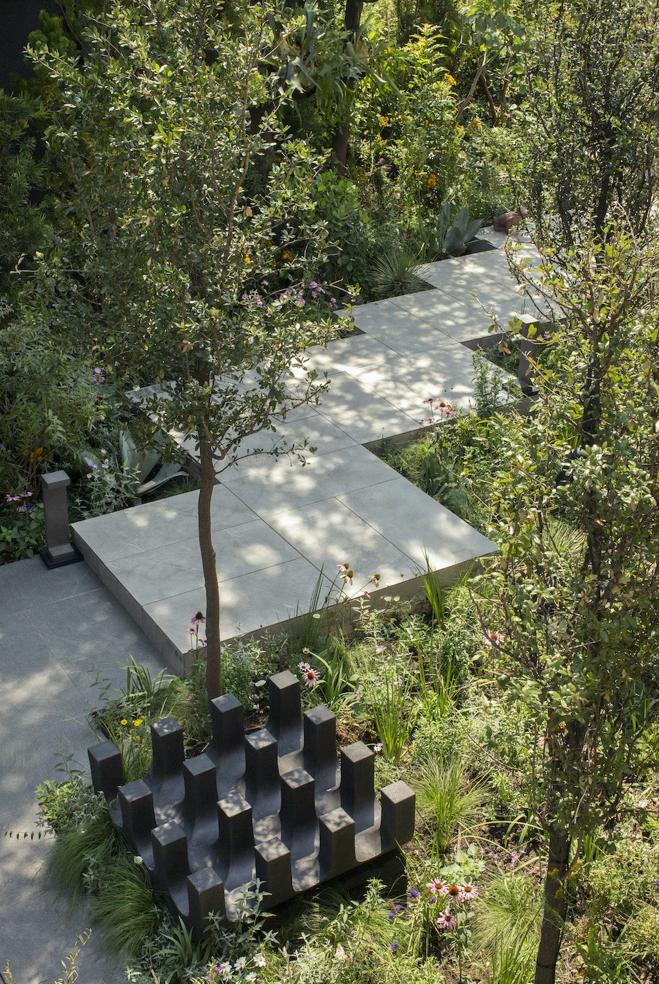 Forrest_Glover_Design_Home_Decor_Blog_Trends_Fall_2025_2024_Early_Look_Interior_Design_Trends_2006_Design_Week_Mexico_Design_House_2023_Native_Gardens_Landscaping_Fernanda_Rionda_1.jpeg