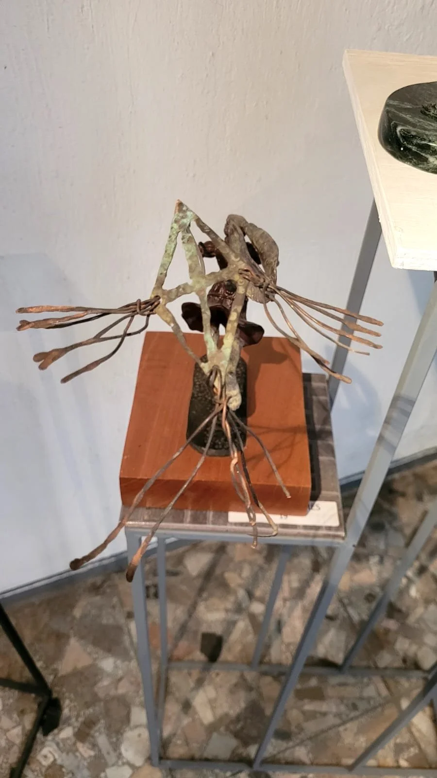 Yenisett_Torres_Bronze_LostWax_30x37x14cm_OneOfAKind_Guadalajara_Art3.jpeg