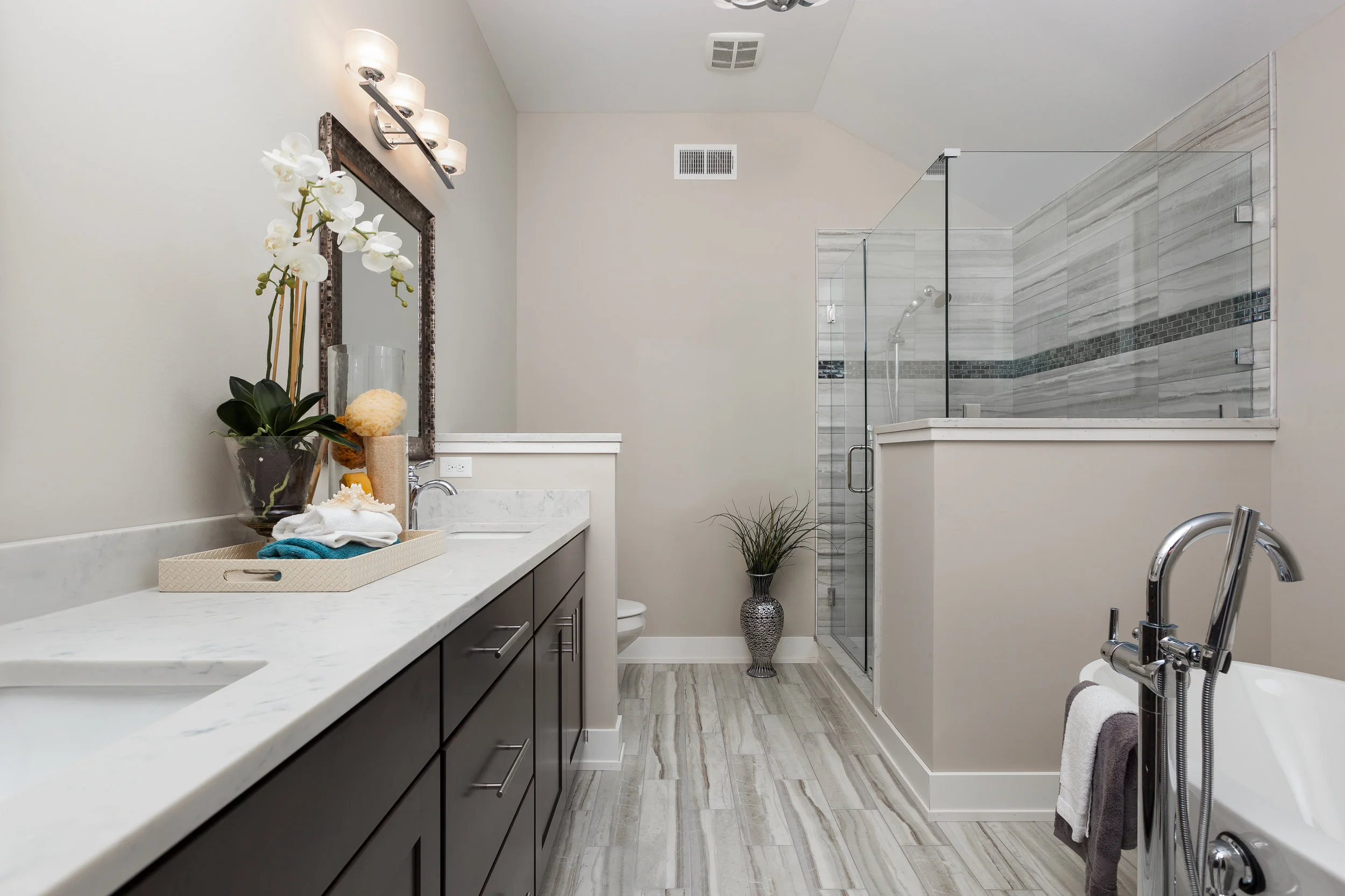 Master Bathroom Trevor.jpg