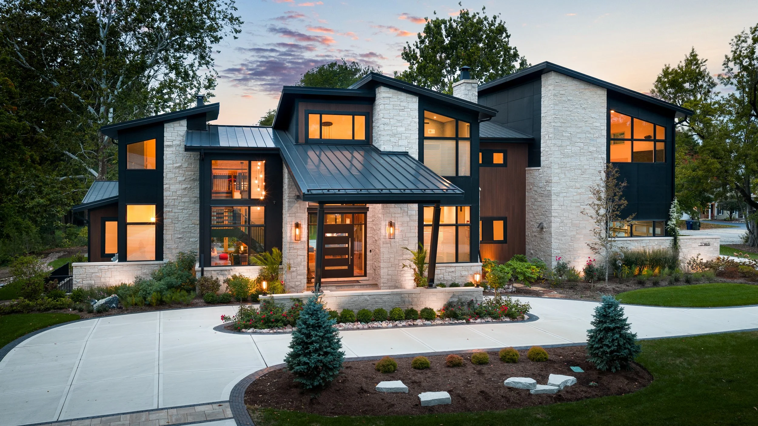 Web_27W651 Oswego Rd, Naperville, IL 60540-76.jpg