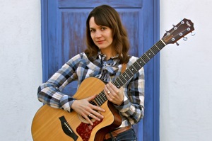 singer/songwriter Jaspar Leepak will perform Aug 2