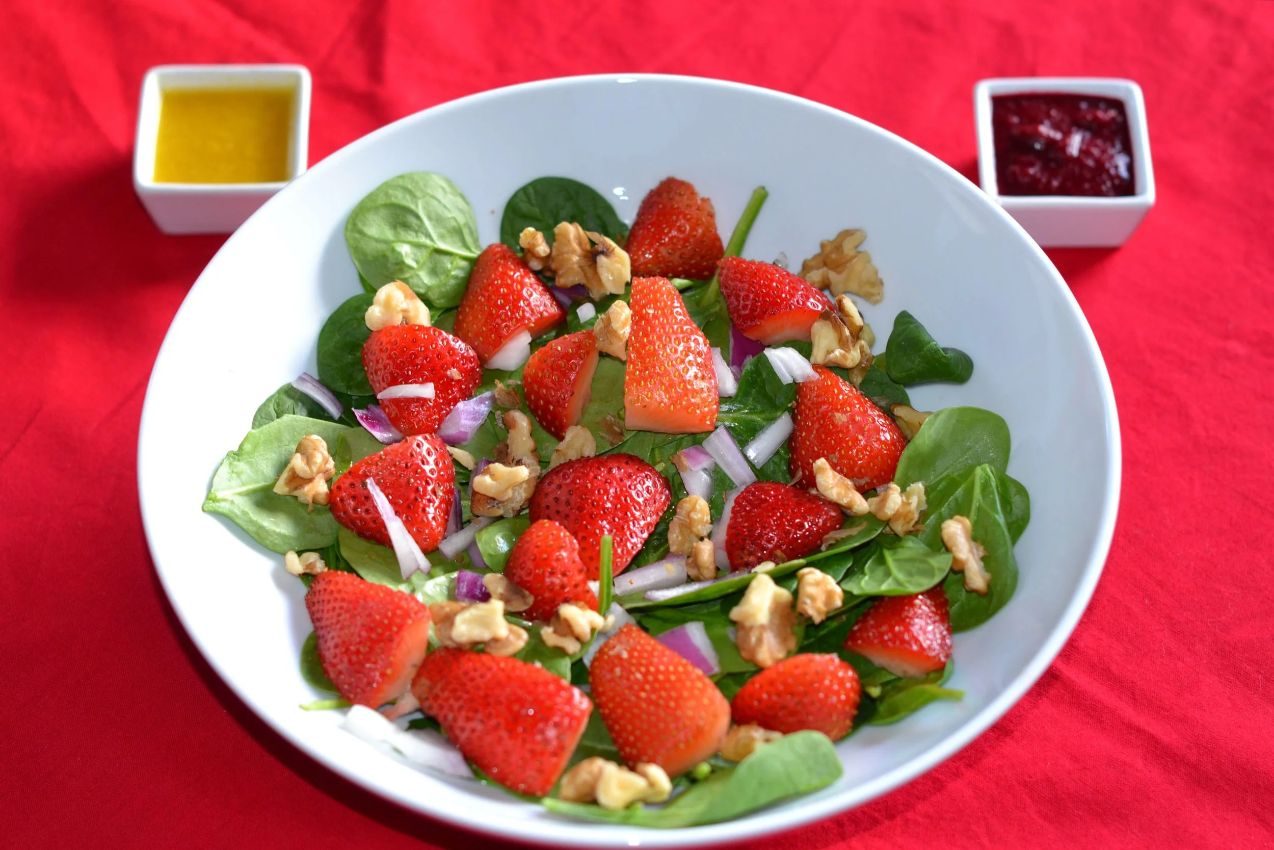 Strawberry spinach Crunch, eat more Plants by dr. Daemon jones