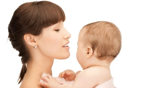 Distinguishing the difference between the baby blues and postpartum depression.