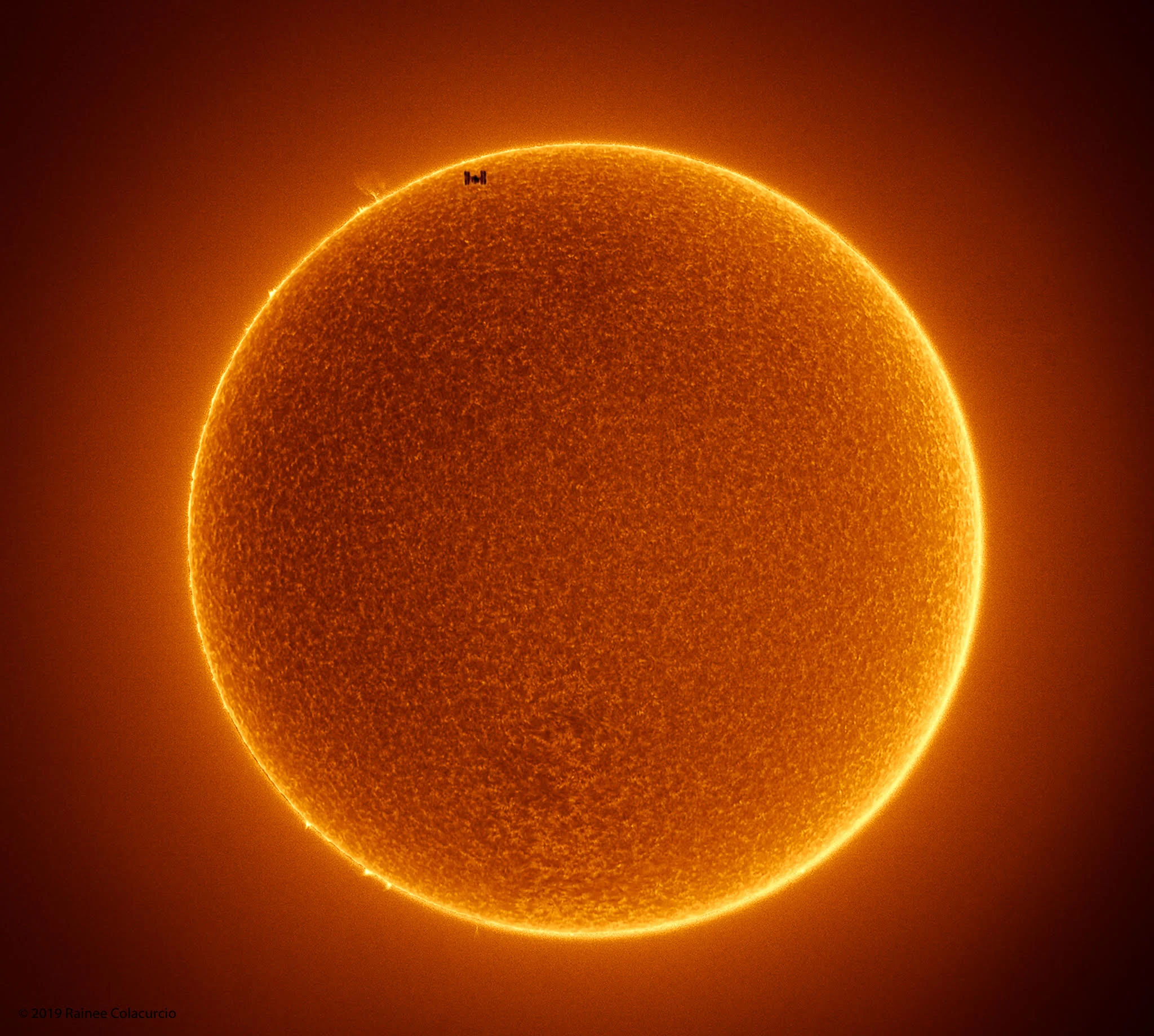 SpotlessSunIss_Colacurcio_2048.jpg