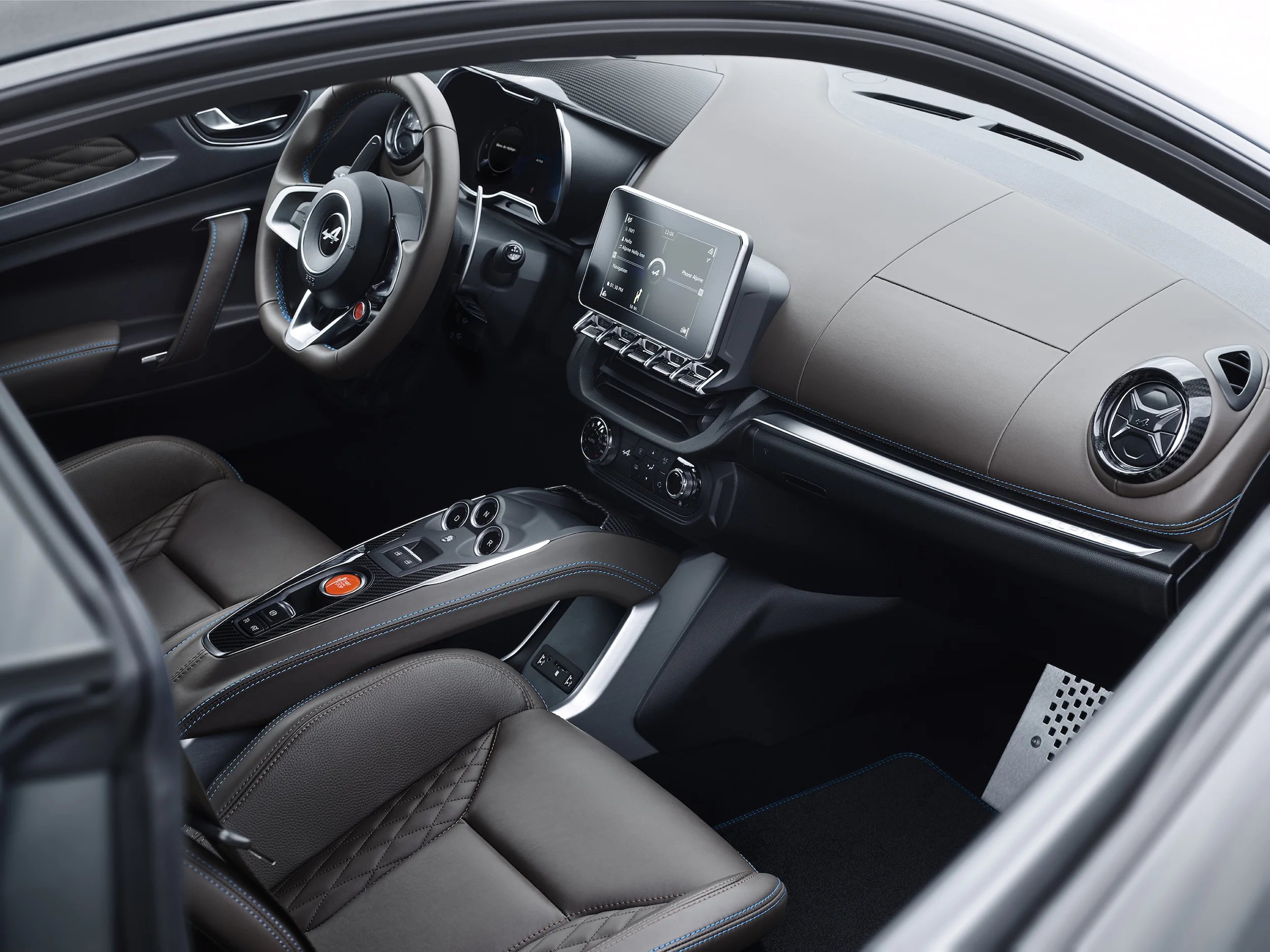 201516576vclaire.jpg