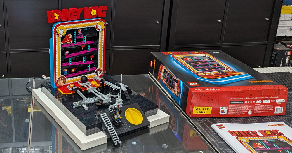 Automating the LEGO Donkey Kong Arcade: The Kong-o-Matic 2000