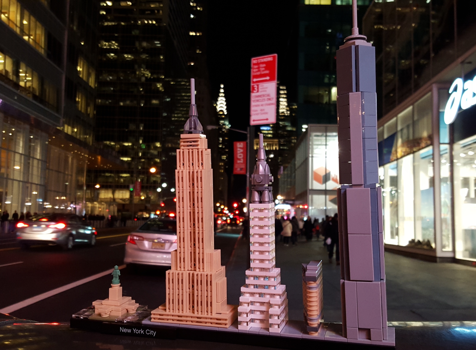 Review - LEGO Architecture New York City - BrickNerd - All things LEGO and  the LEGO fan community