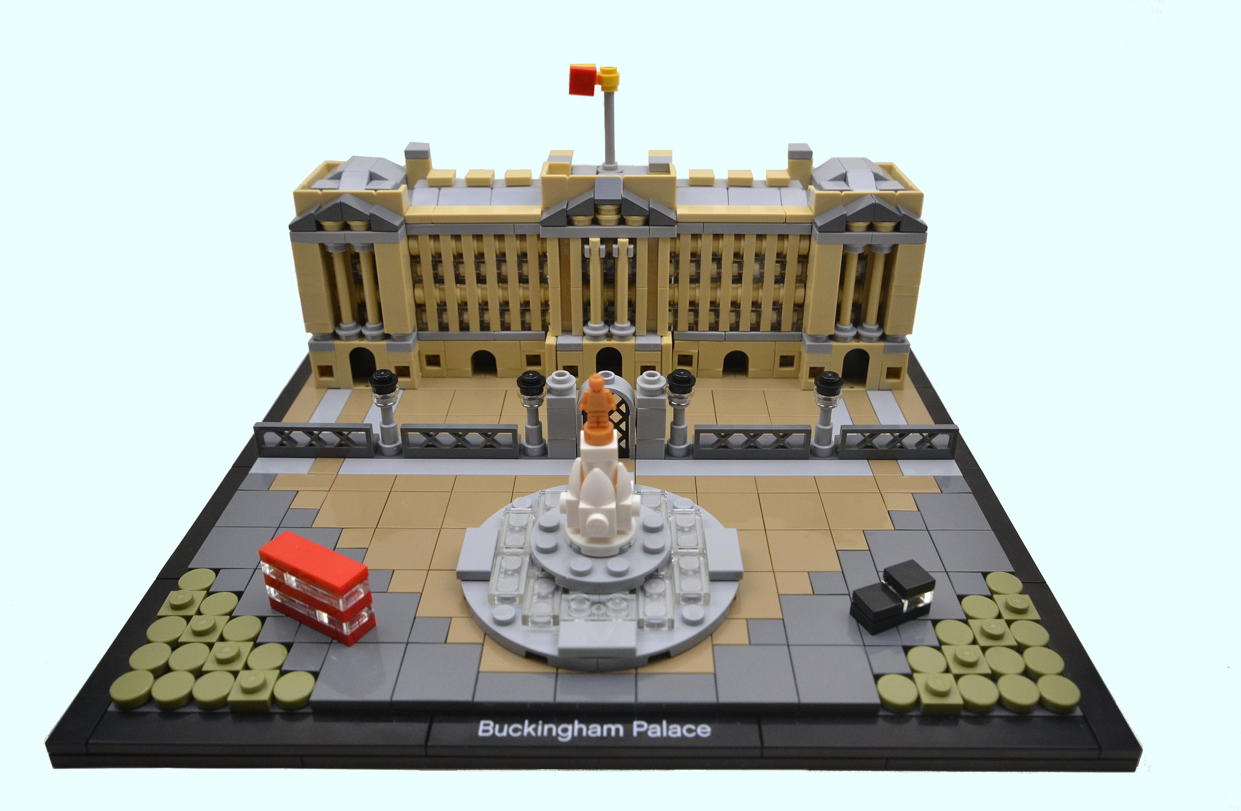 Review: LEGO Buckingham Palace 21029 - All LEGO and the LEGO fan community
