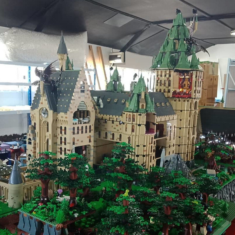 A Magical Castle that Gets Bigger Each Time You See It