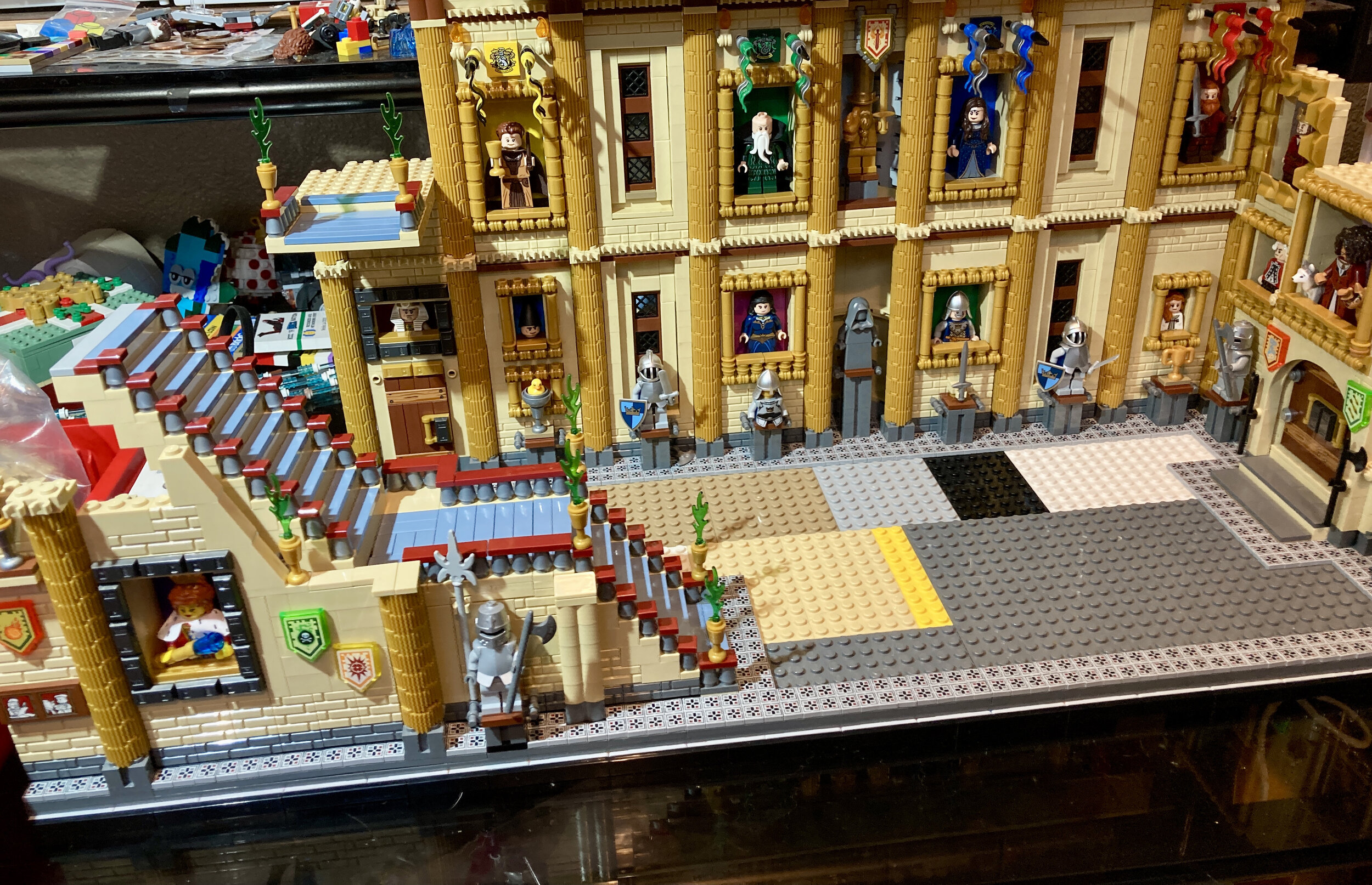 Hogwarts Grand Staircase: The Evolution of a MOC - BrickNerd - All things  LEGO and the LEGO fan community