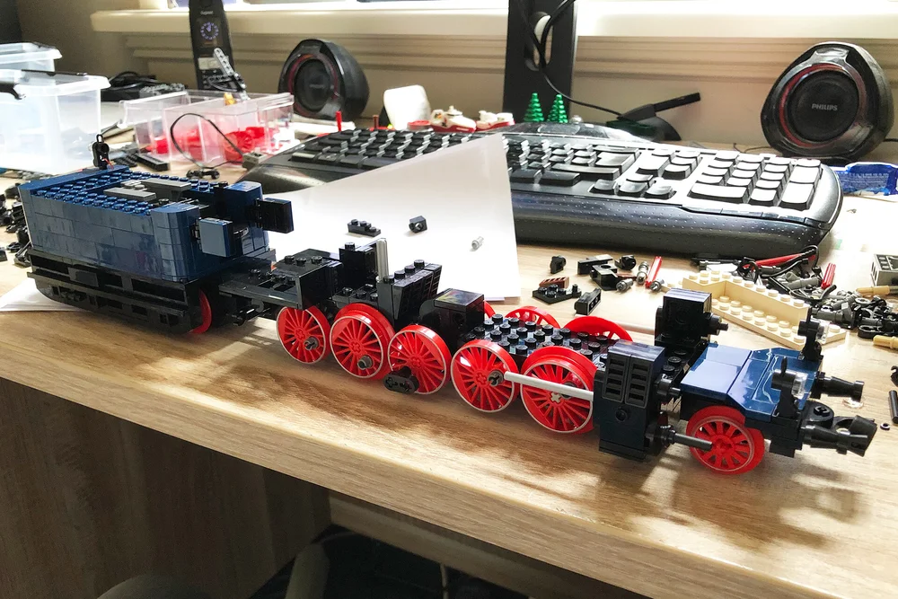  Tender and locomotive taking shape. 