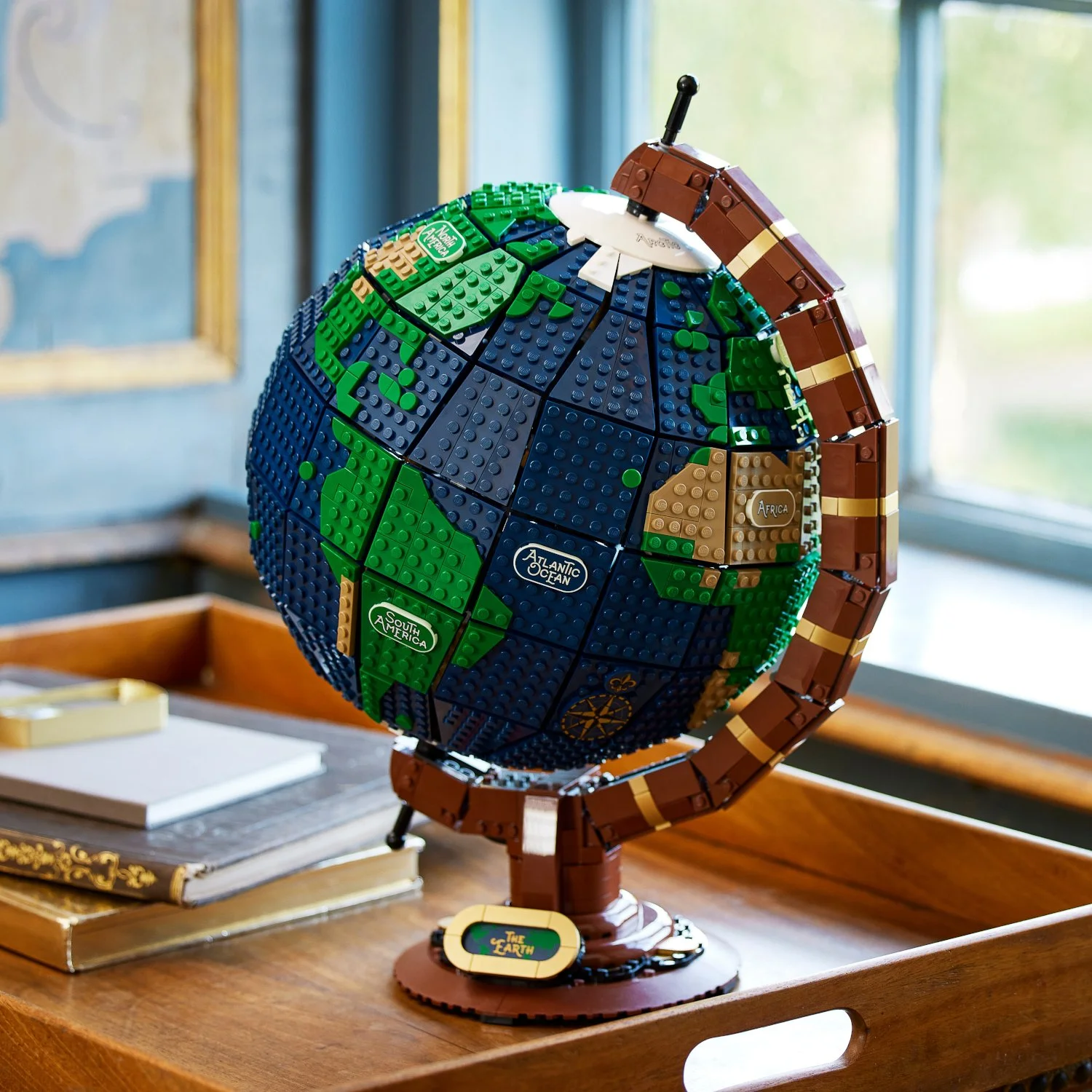 Travel the World with the LEGO Globe and More New LEGO Sets Now Available