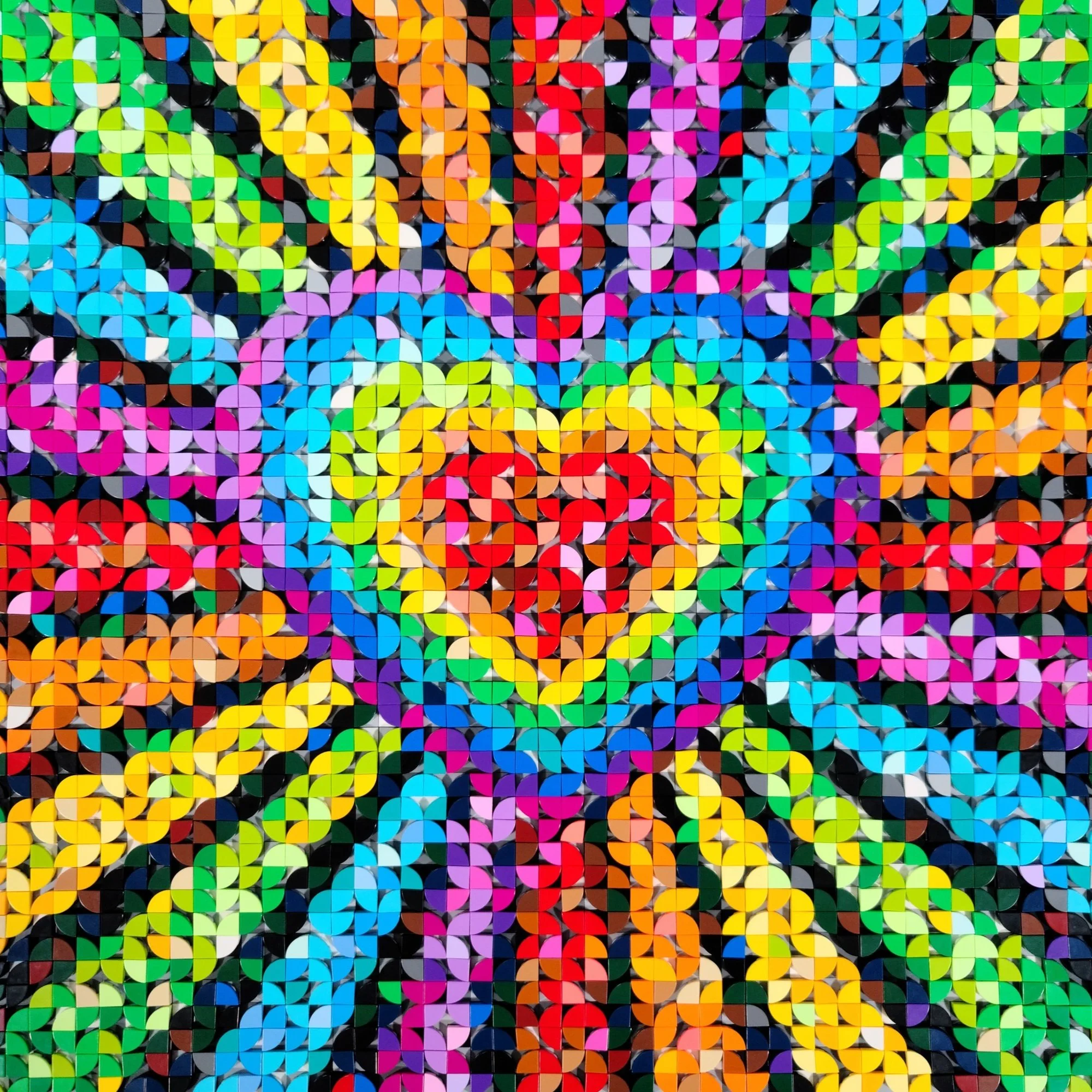 Rainbow Heart: A LEGO Mosaic Pulsing with Color