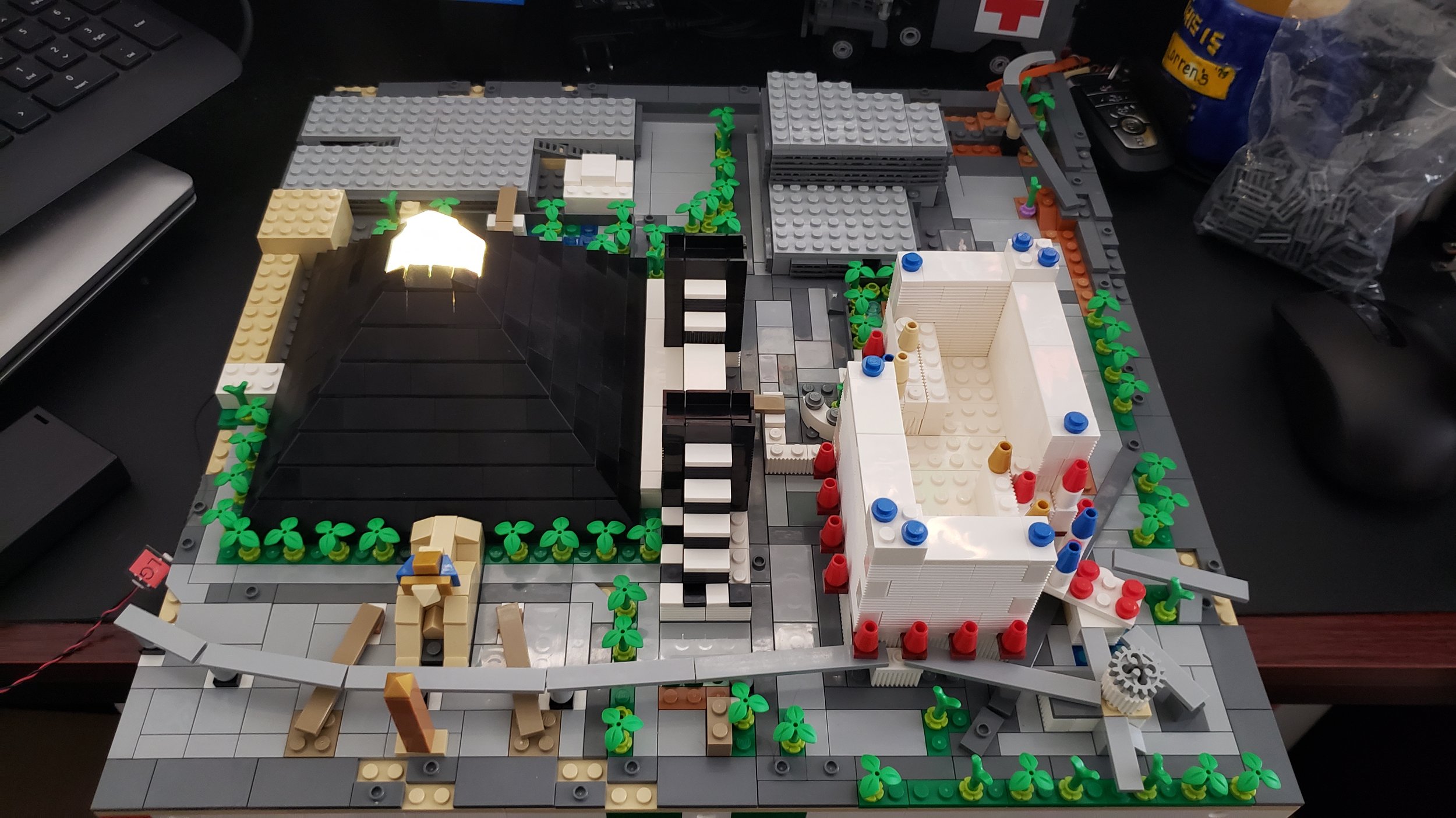 The LEGO Las Vegas Strip: Sin City in Microscale - BrickNerd - All