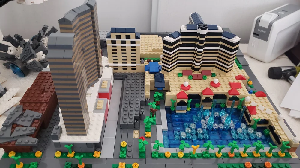 New Empire State Building MOC. 1m20 in hight. Should i make a manual