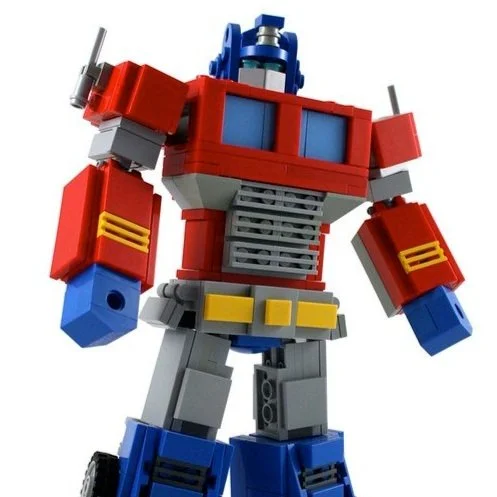 Prime Directive: Optimus Prime LEGO MOCs