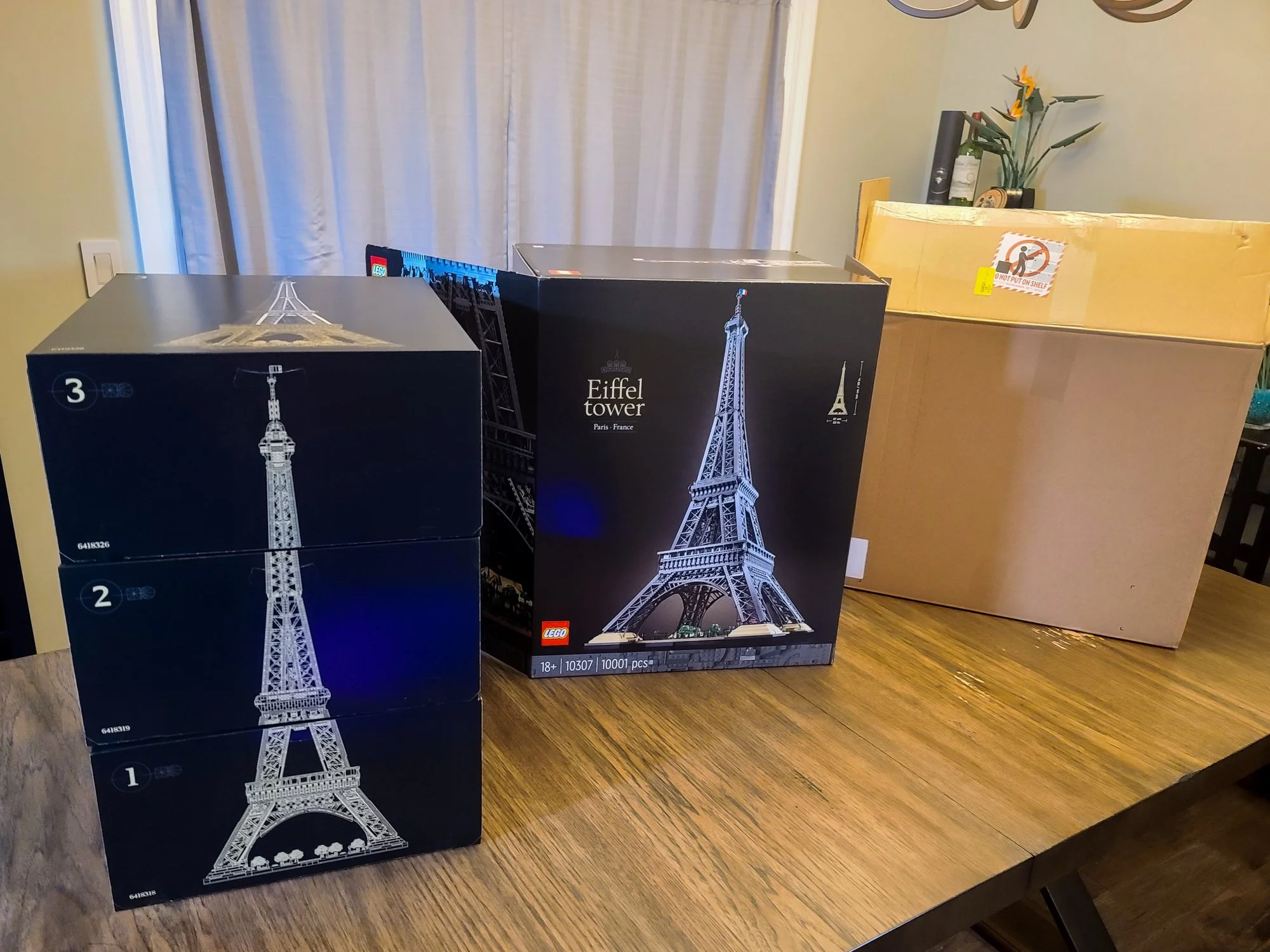 The LEGO UCS Christmas Tree: A Holiday Build Journal - BrickNerd - All ...