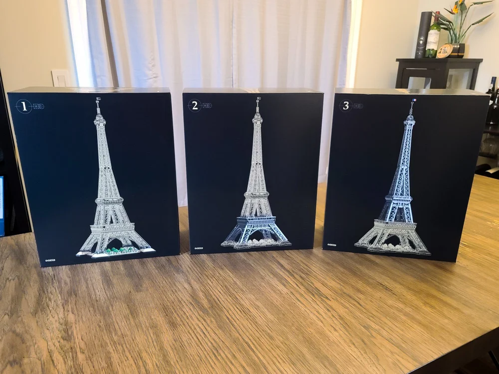 The LEGO UCS Christmas Tree: A Holiday Build Journal - BrickNerd - All ...