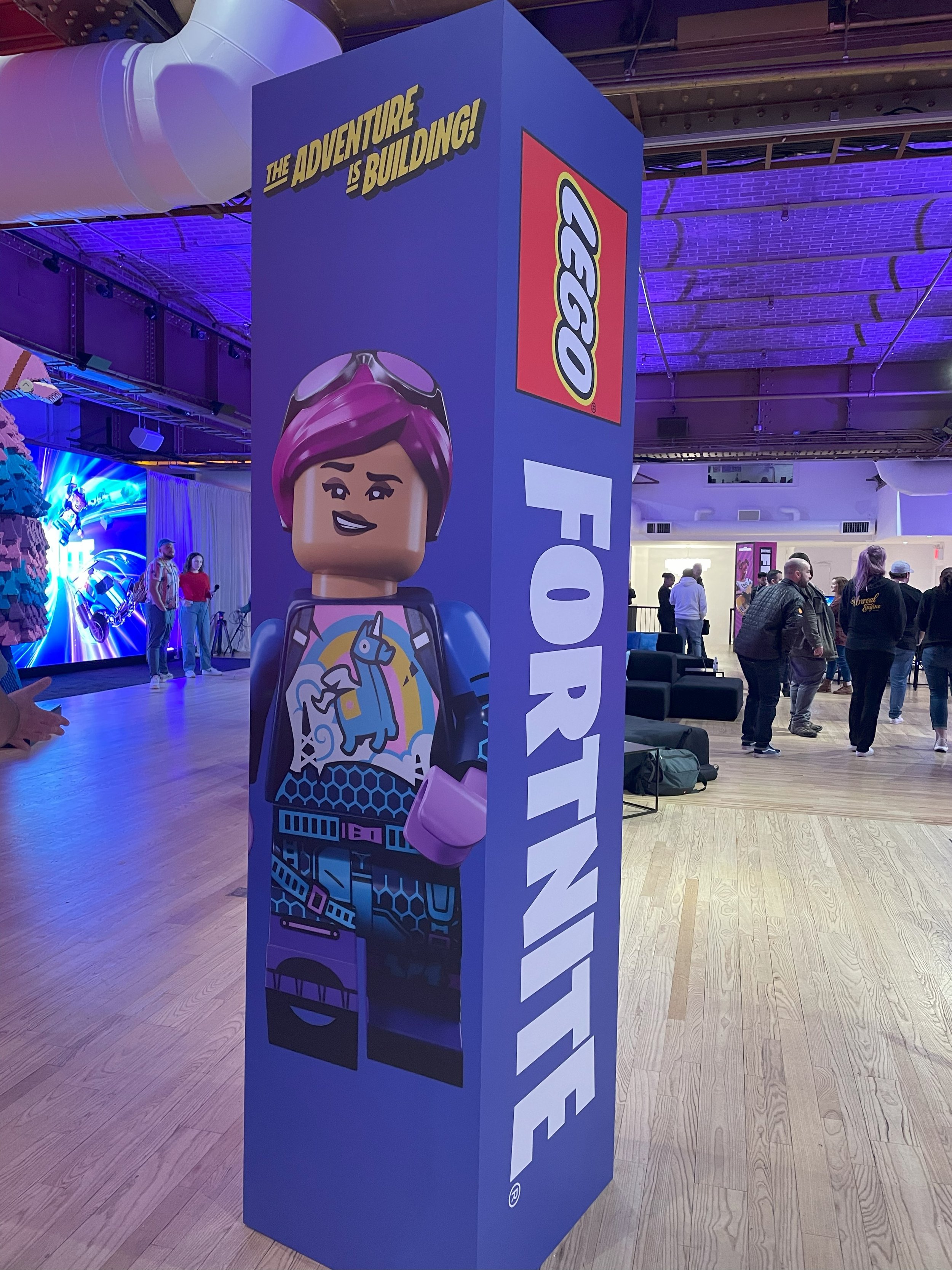 Dropping Into LEGO Fortnite - BrickNerd - All things LEGO and the LEGO fan  community
