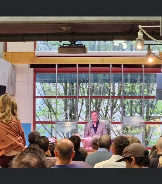  Paul making a speech at the grand opening of his Bricktacular West Coast Modern show.  Photo Credit: Melissa Rekve 