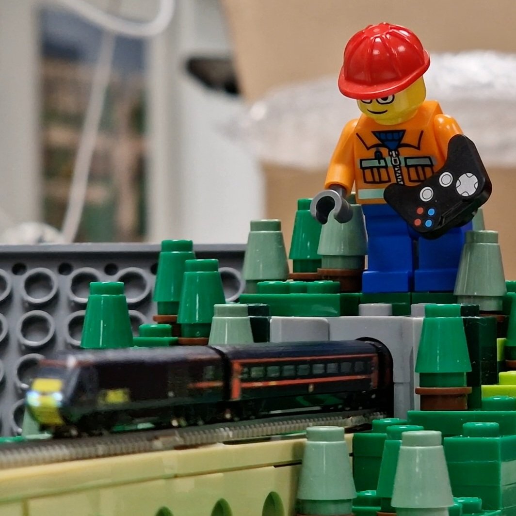 T Is For Tiny: Integrating T-Gauge Trains Into a LEGO Build