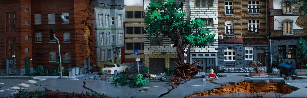  Ralf Langer’s “BrokenHome” is a masterclass of texture, making use of mundane bricks, plates and tiles to great effect. 