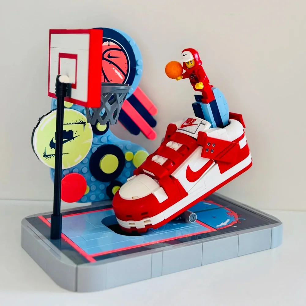 Nike+x+LEGO+-+BrickNerd+%2823%29.jpg