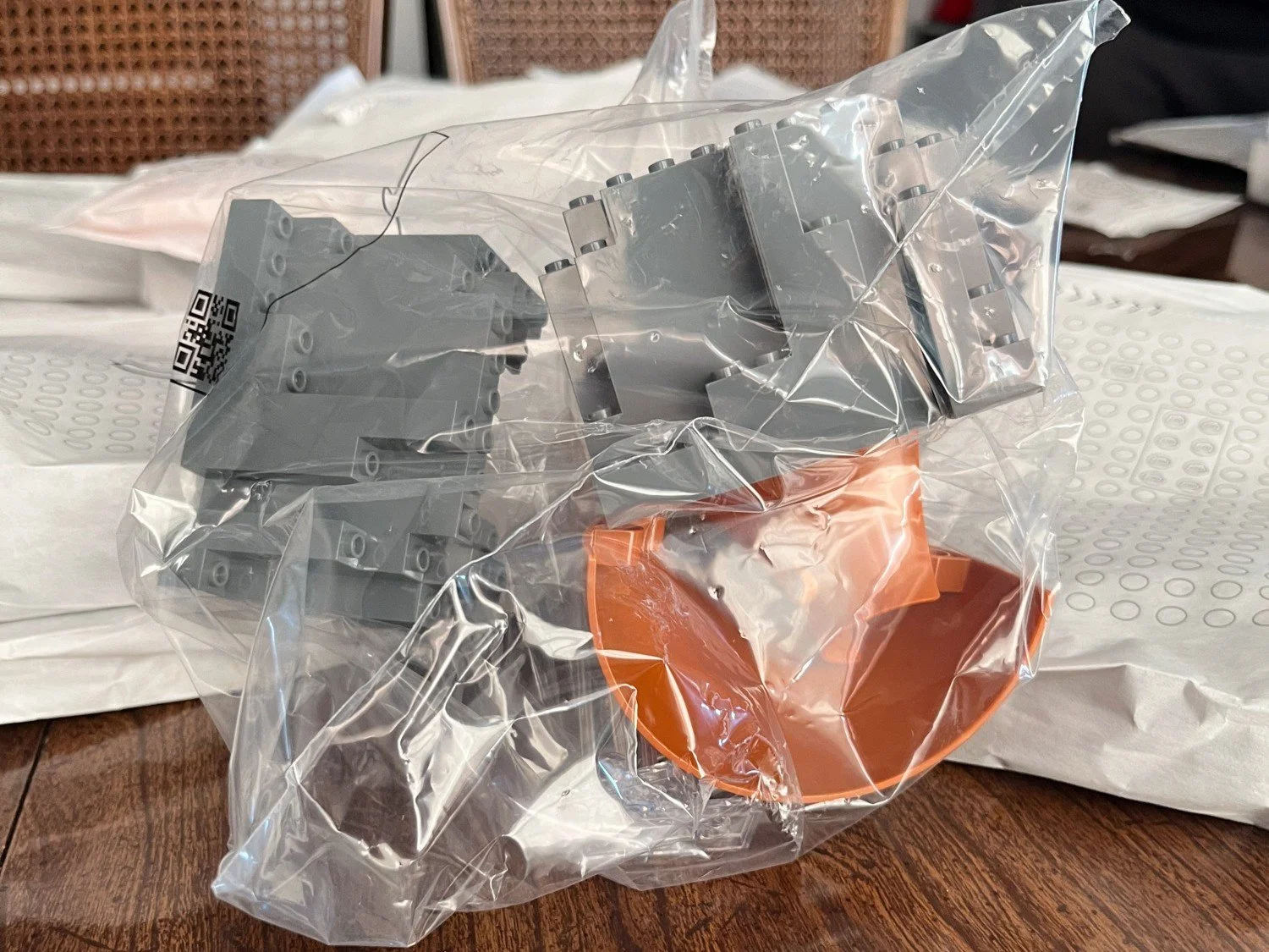 LEGO 10366 Tropical Aquarium - UCS Fish Tank - BrickNerd-46.jpg