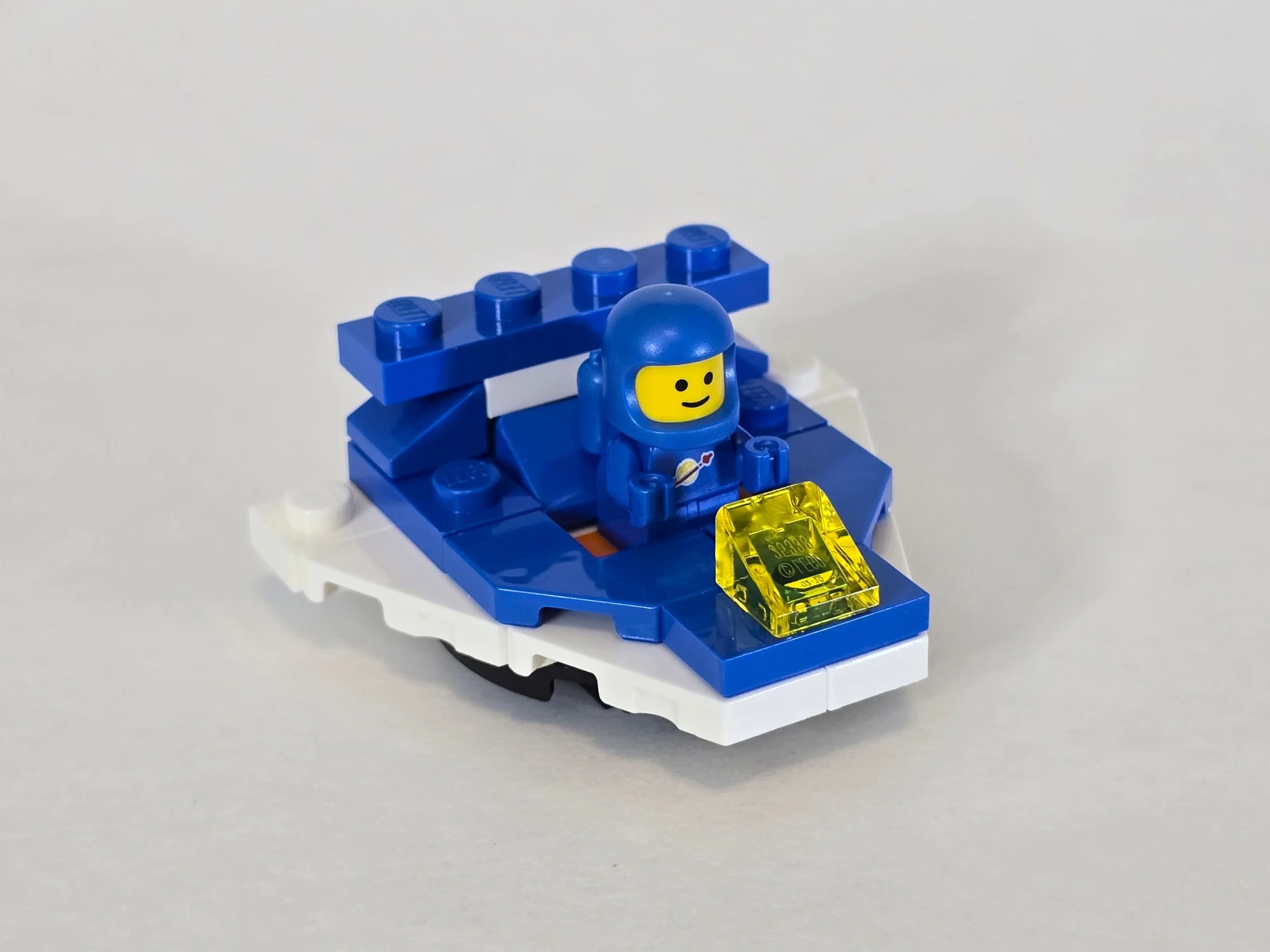 LEGO Insiders 6607198 Retro Space Explorer - BrickNerd (15).jpg