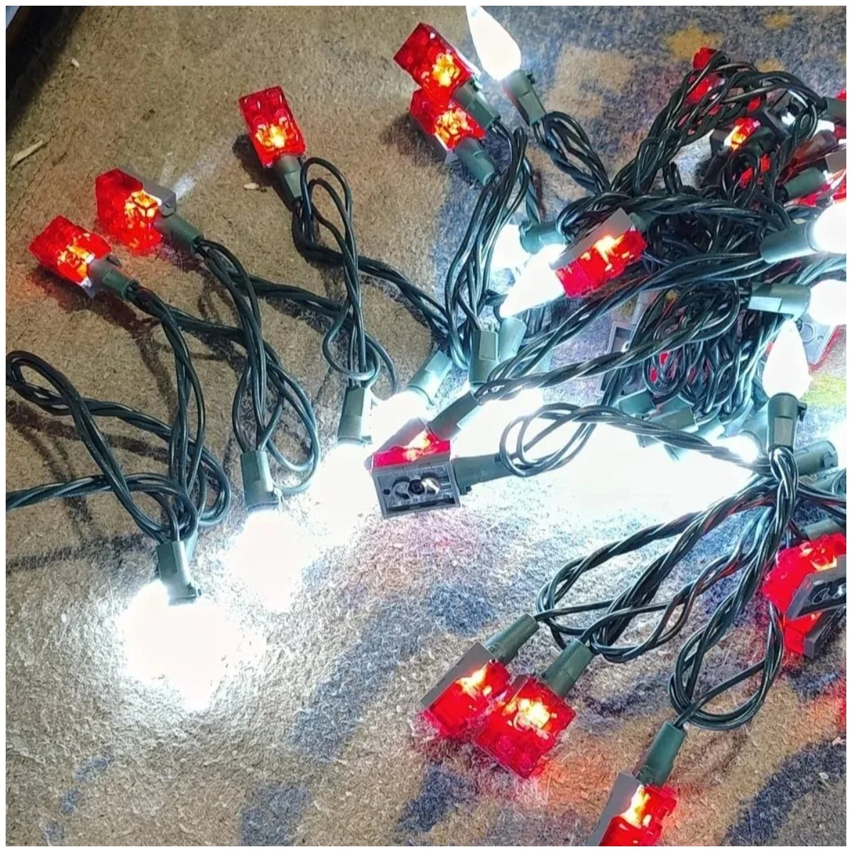 Turning LEGO Light Bricks Into Christmas Tree Lights