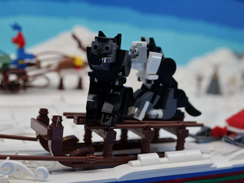 Winter Scene - BrickNerd - 5.JPG