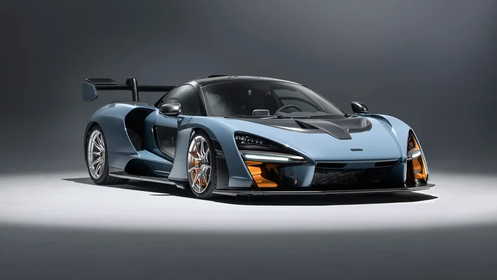 mclaren-senna-victory-grey-2.webp