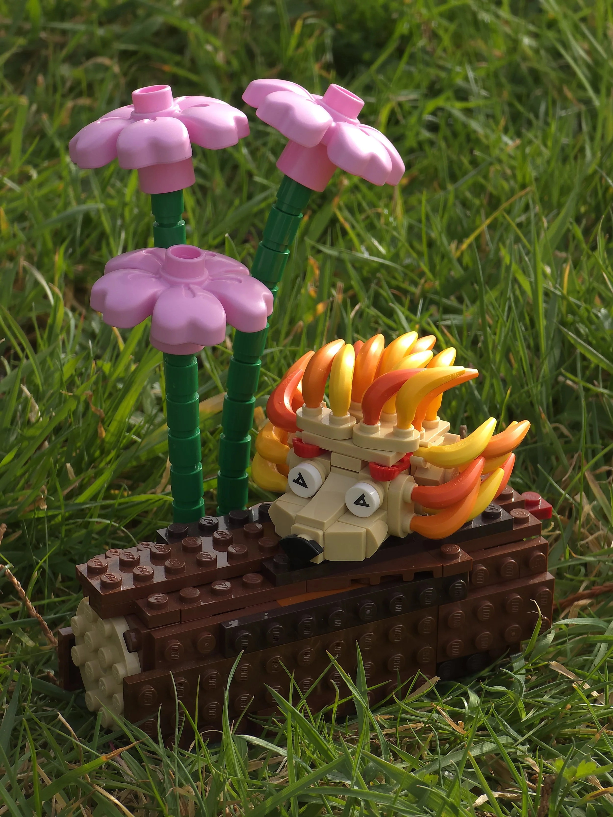 Sweet Scenes - Chocobrick77 - Sunbathing in the Sun.jpg