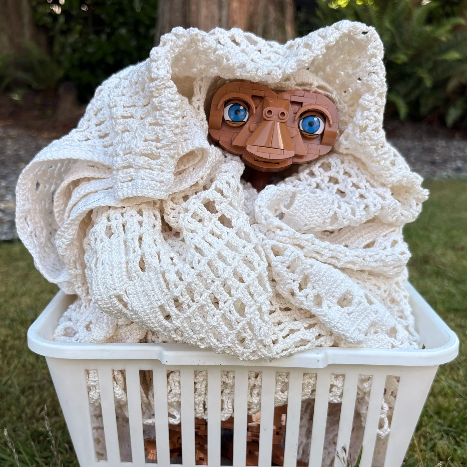 Phoning Home: How LEGO Ideas E.T. Took Me Back to the ‘80s