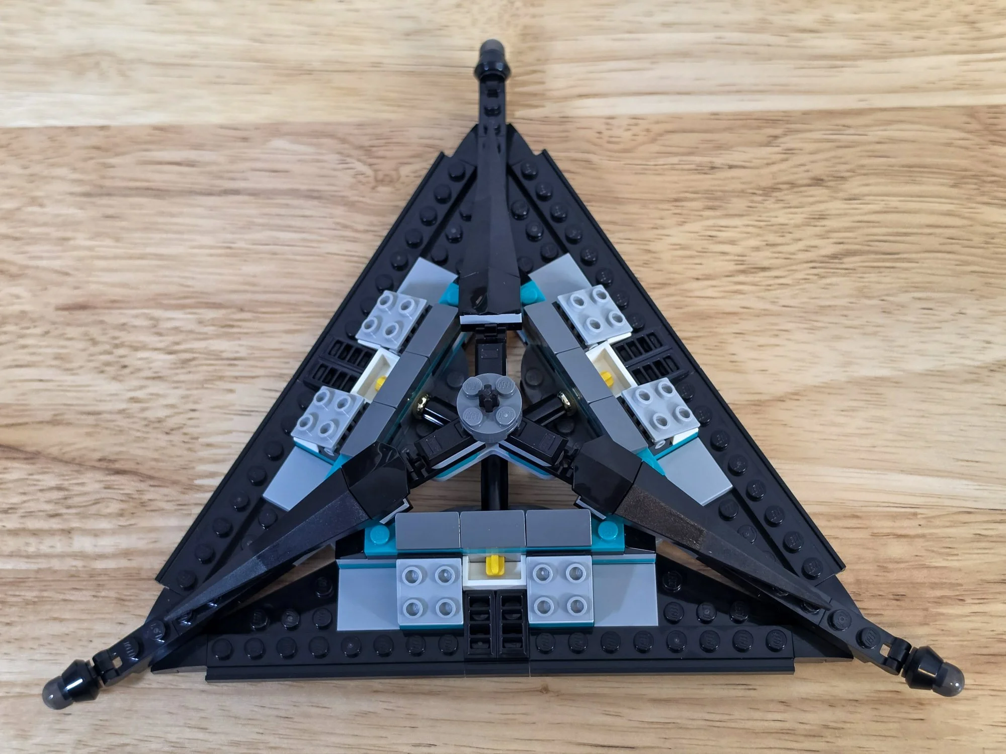 LEGO Ideas 21369 X-Files - BrickNerd (97).jpg