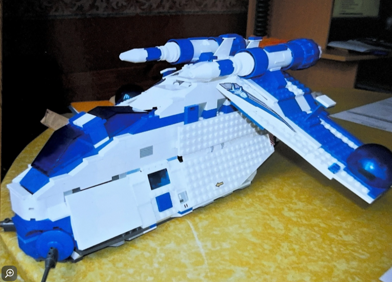 republic gunship of the poor.png