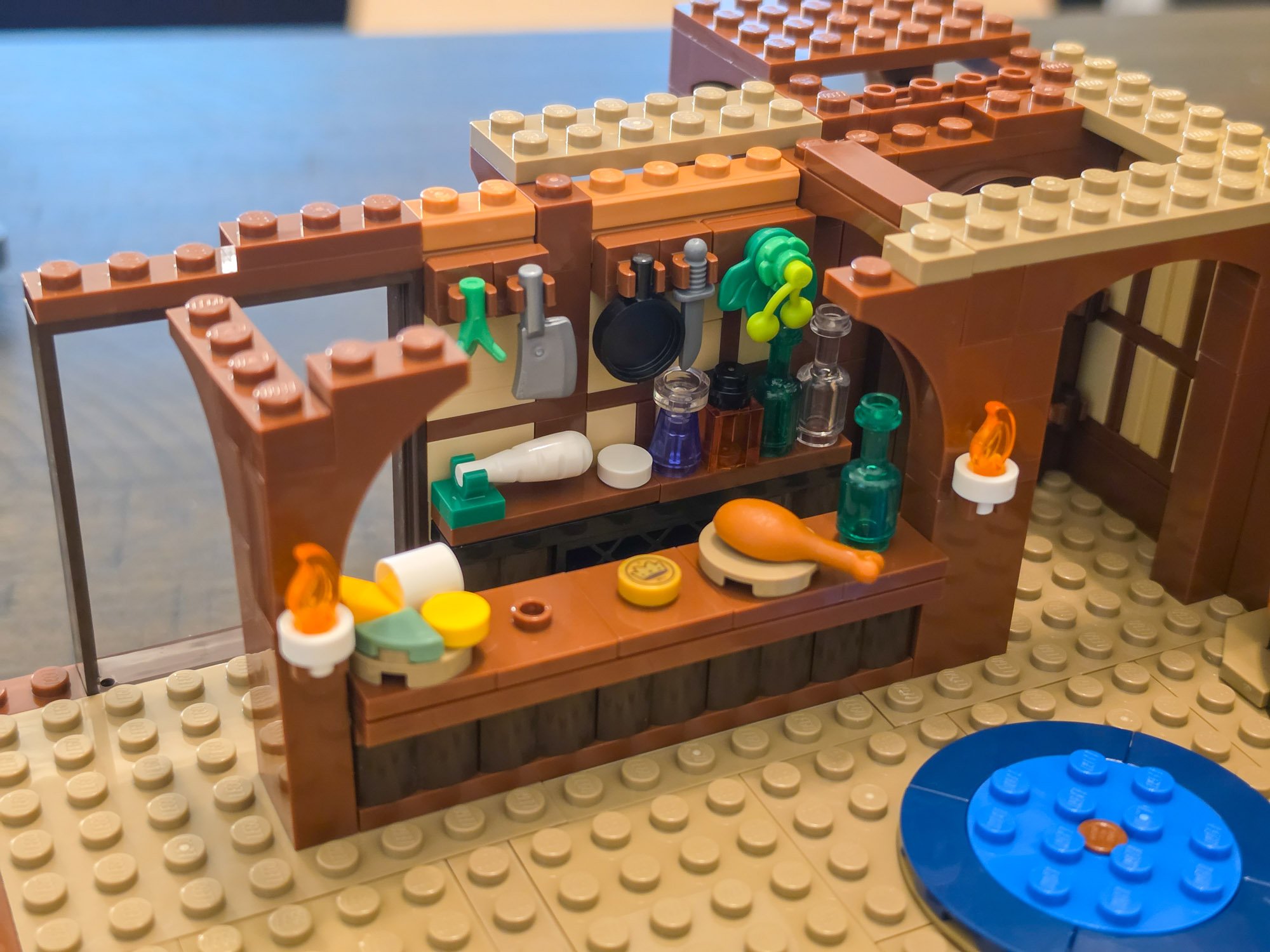 LEGO BrickLink BDP Sleepy Dragon Inn - BrickNerd-082.jpg