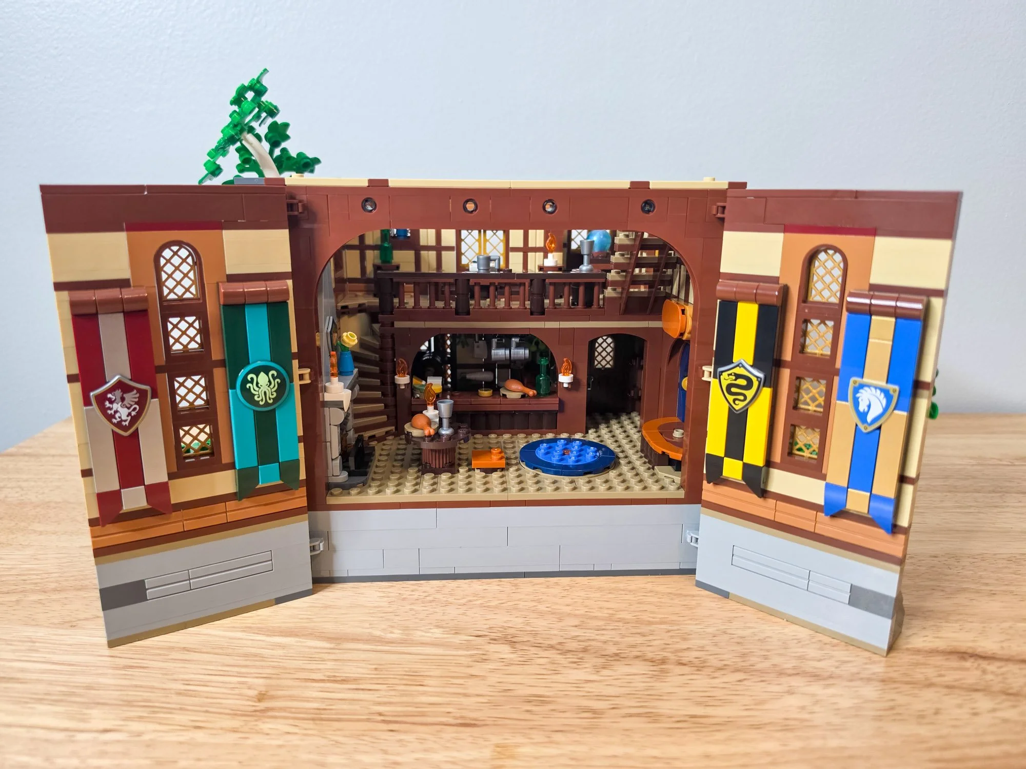 LEGO BrickLink BDP Sleepy Dragon Inn - BrickNerd-021.jpg
