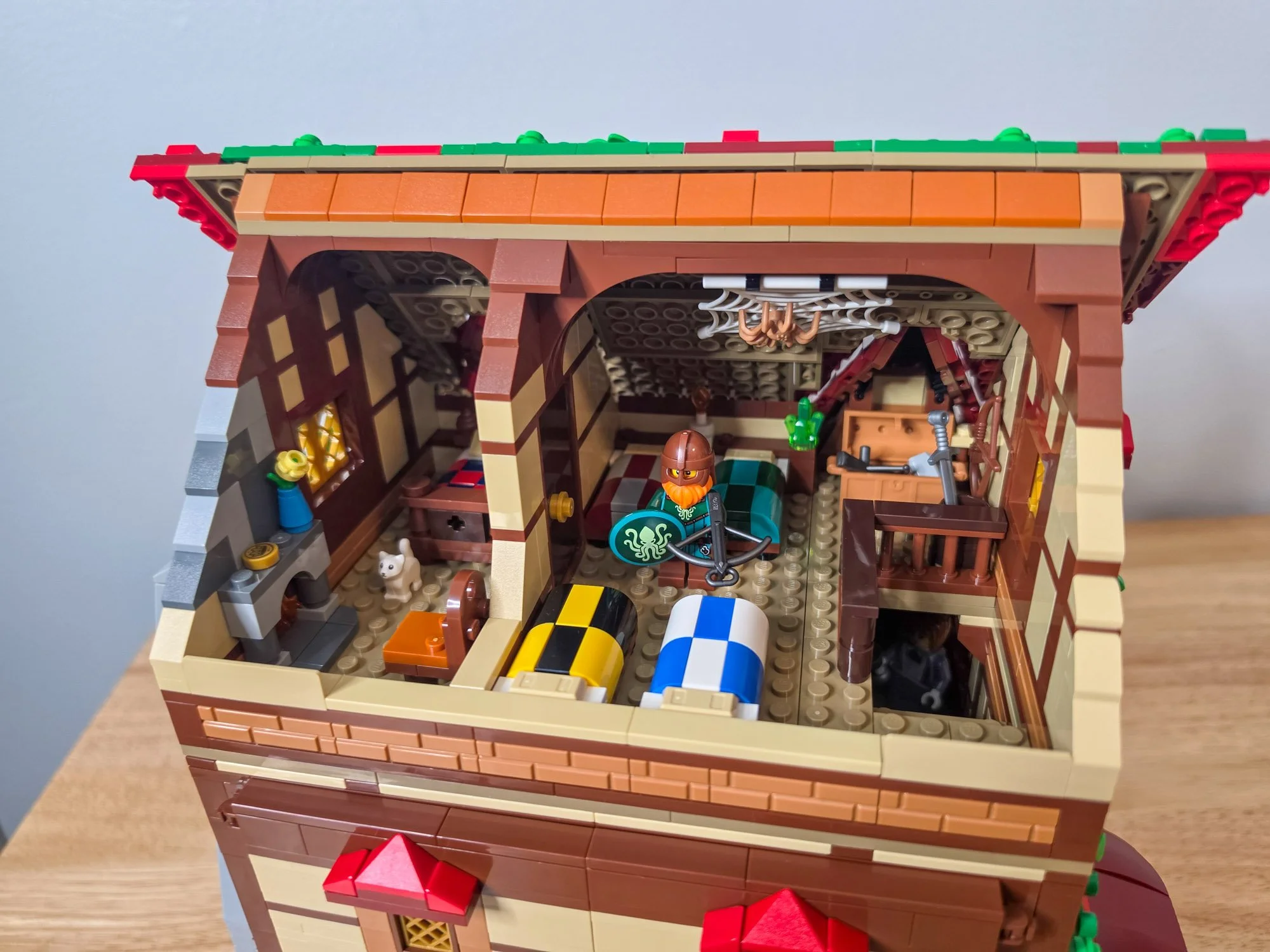 LEGO BrickLink BDP Sleepy Dragon Inn - BrickNerd-011.jpg