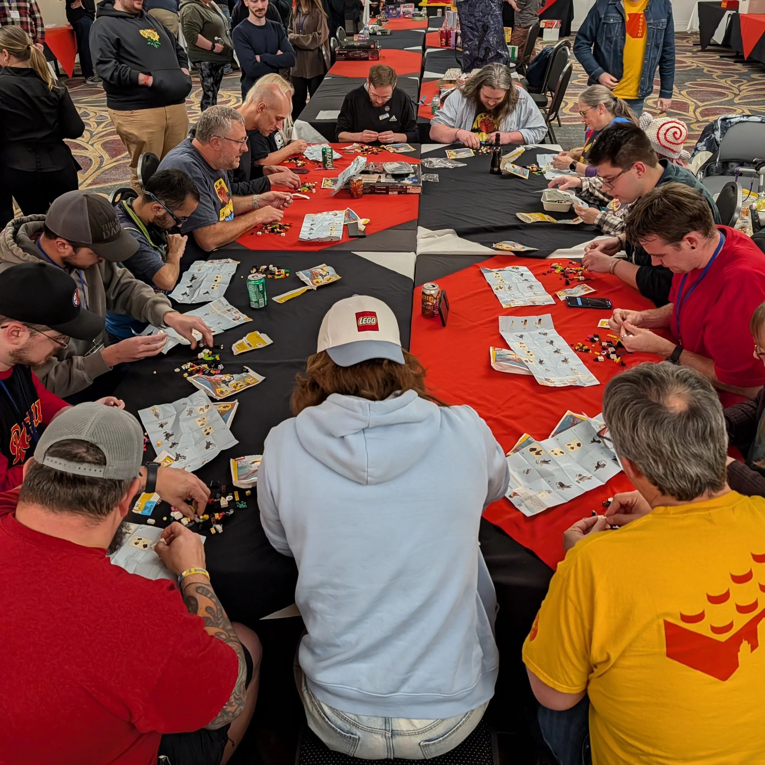 02-SpeedBuild Competition.jpg