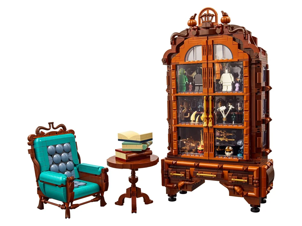 Antique Collection 3955227.92037BC650D5CC4C