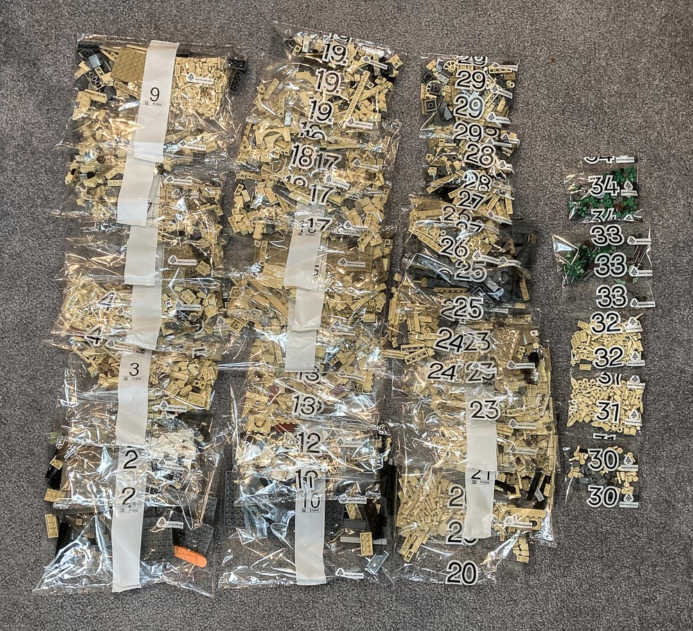 07 Notre Dame Bags