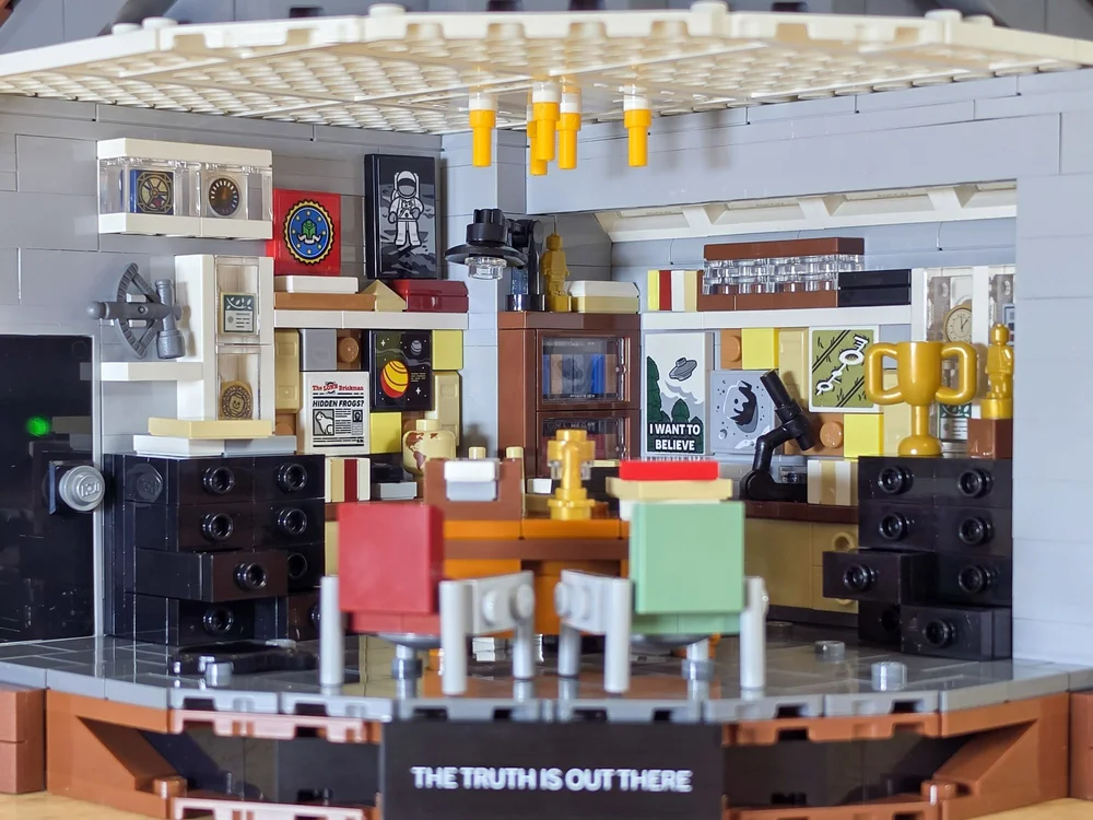 LEGO Ideas 21369 X Files   BrickNerd %2881%29